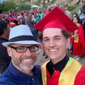 Meet your Posher, Cory